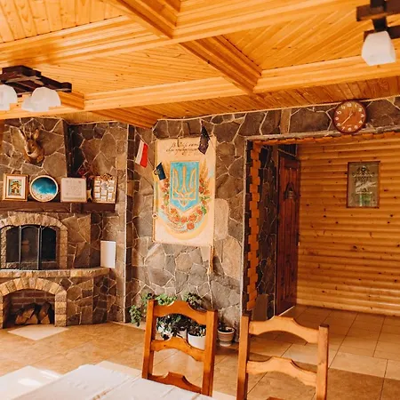 рандеву Hotel Mykulychyn