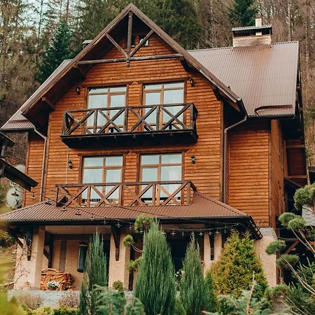 Hotel рандеву Mykulychyn